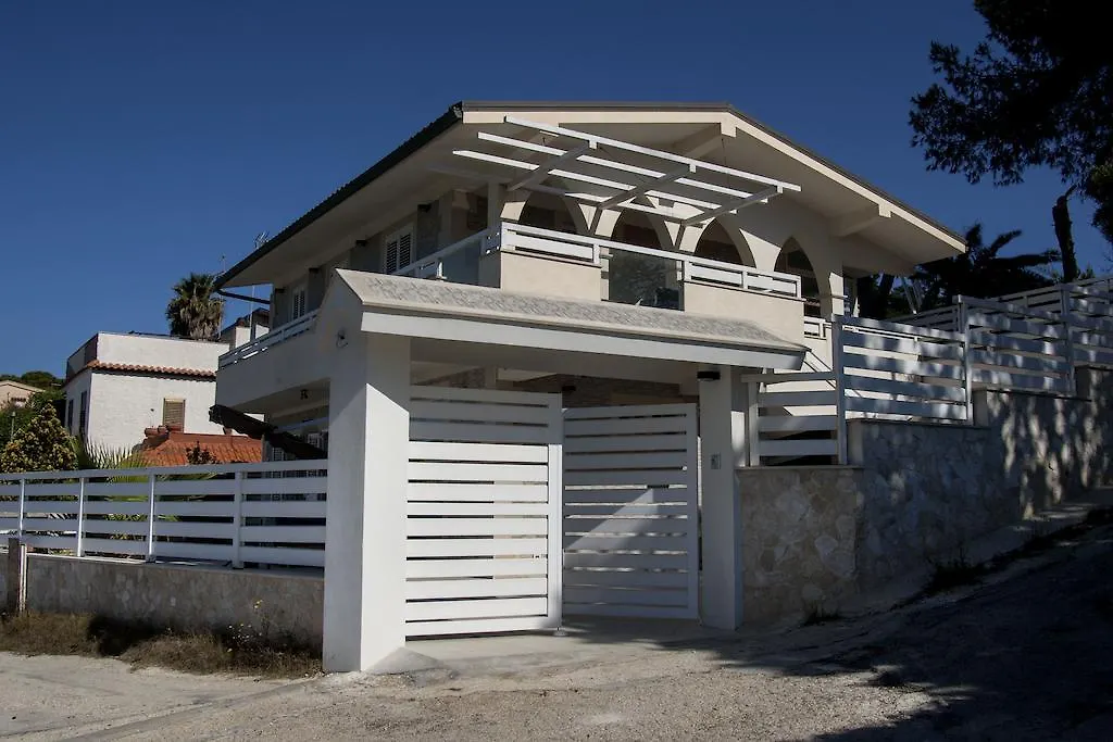 Villa Amateia Syrakus 0*,  Italien