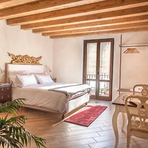  Appartement Conte Federico Italie